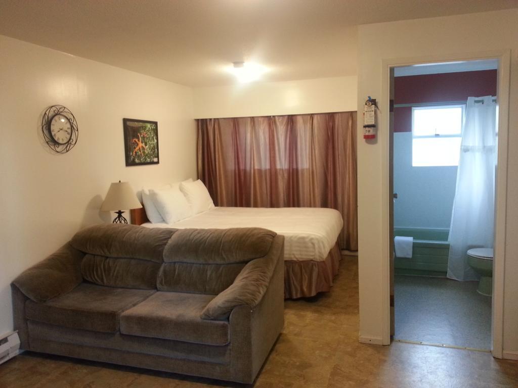 Edgewater Motel Campbell River Phòng bức ảnh