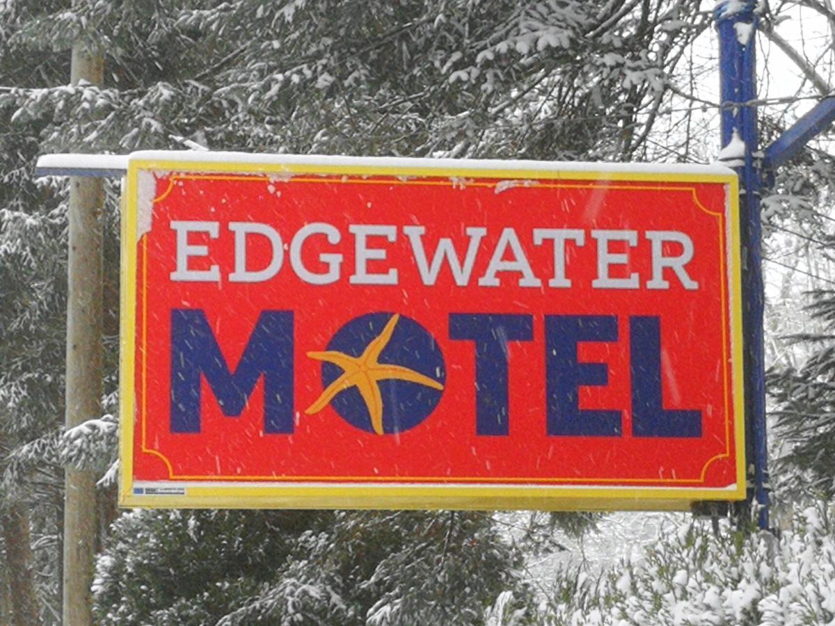 Edgewater Motel Campbell River Ngoại thất bức ảnh