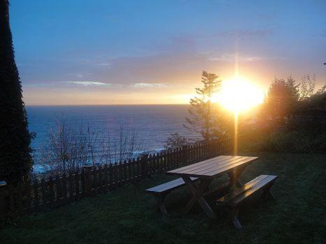 Edgewater Motel Campbell River Ngoại thất bức ảnh