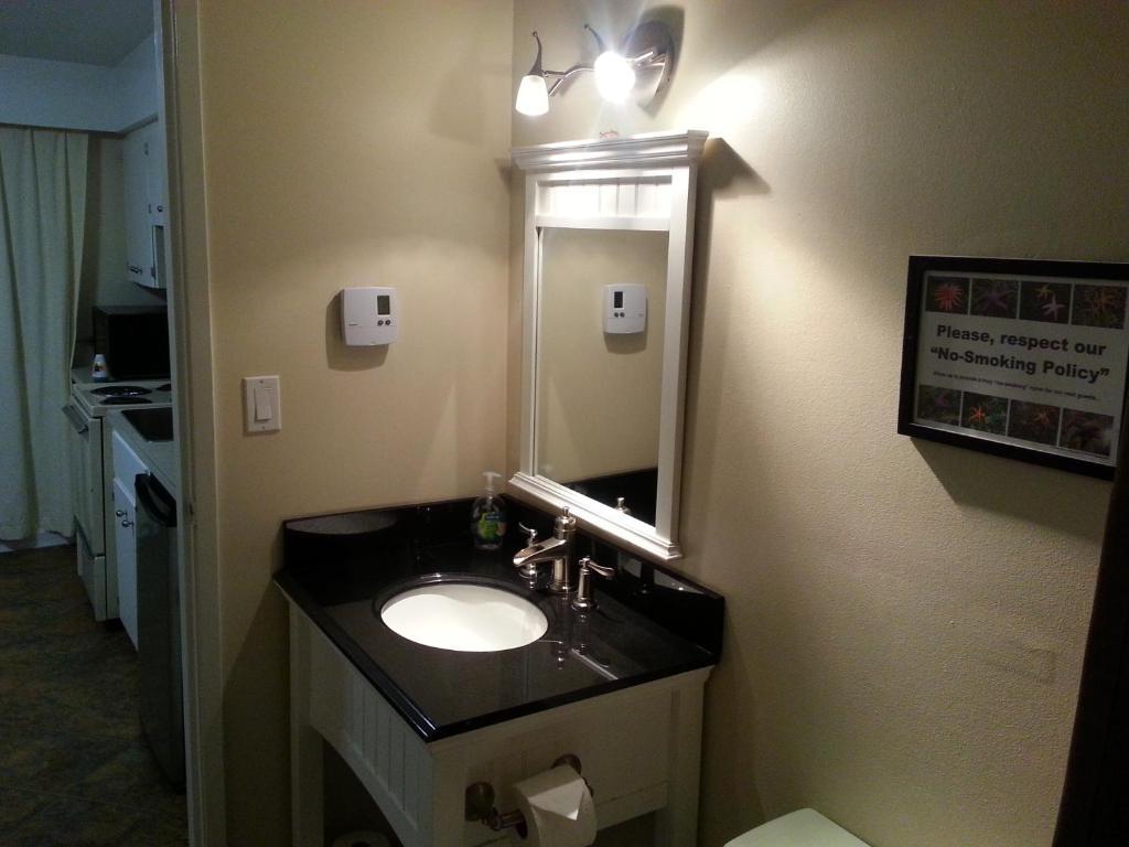 Edgewater Motel Campbell River Phòng bức ảnh